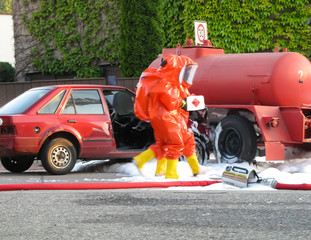 Gefahrguteinsatz der Feuerwehr