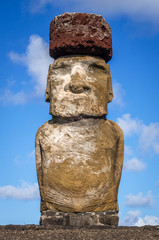 Fototapeta na wymiar Moai statue, ahu Tongariki, easter island