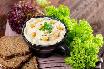 Hummus - Falafel - Produkte aus Kichererbsen