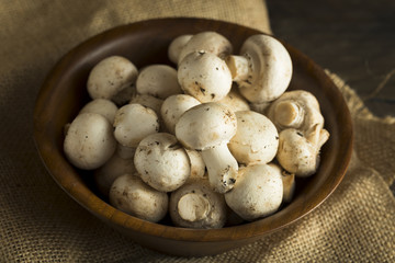 Raw Organic Baby Button Mushrooms
