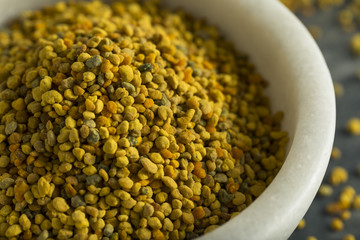 Raw Organic Yellow Bee Pollen