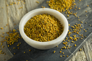 Raw Organic Yellow Bee Pollen