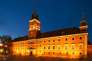 Fototapeta na wymiar Royal Castle on Castle Square in Warsaw, Poland, Europe