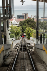 Die berühmte rote Cable Car in Wellington / Neuseeland © Benjamin ['O°] Zweig