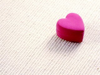 Obraz na płótnie Canvas valentine love pink hearts close up top view with copy space