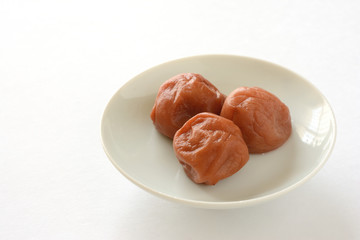 梅干し　白バック　
