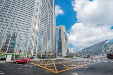 Obraz premium urban traffic with cityscape in Shanghai,China.