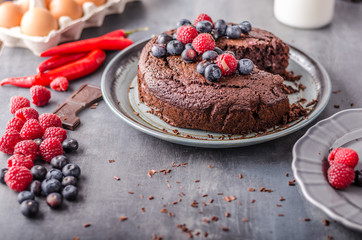 Brownies cake with chilli and berrries