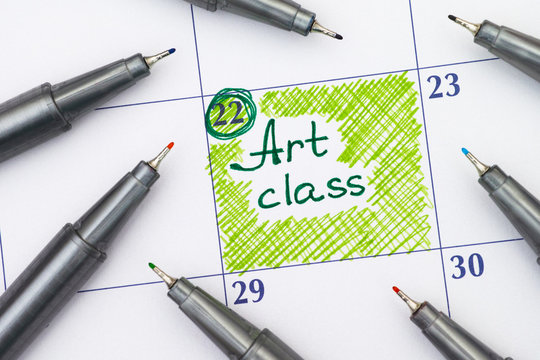 Reminder Art class in calendar with pens