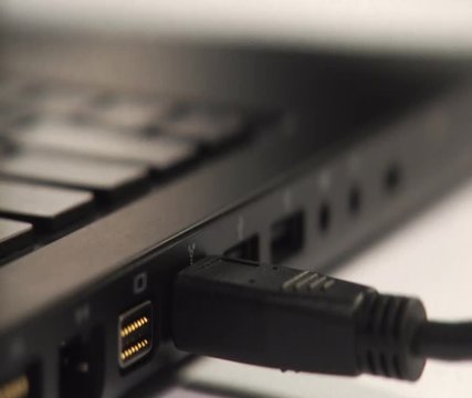 Plugging in Firewire to a Computer