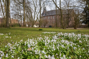 historic castle moers germany © Tobias Arhelger