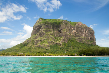 Pittoreske Ansicht des Berges Le Morne auf Mauritius