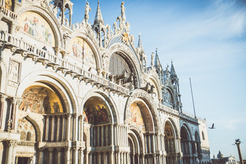 Fototapeta na wymiar St. Mark cathedral in Venice