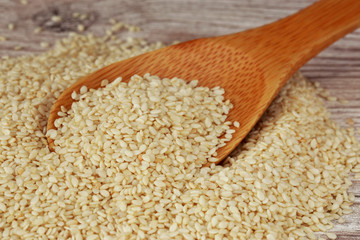 sesame seed in spoon