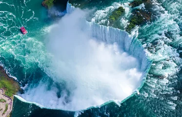 Luftaufnahme der Niagarafälle, Kanada © Tharanga