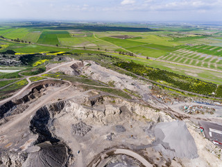 Kopalnia odkrywkowa Włochy © BlackMediaHouse