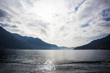 Fototapeta na wymiar beautiful evening view of mountains and Como Lake