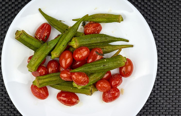 Okra cooked with red tomatoes