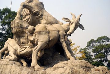 Fototapeta na wymiar Five Rams Statue, Guangzhou, China
