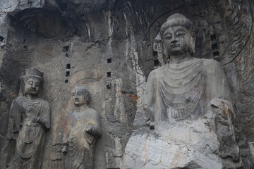 Fototapeta na wymiar Longmen Grottoes in Luoyang, China