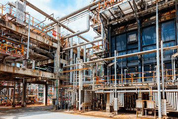 Refinery, Industry oil and gas tube plant