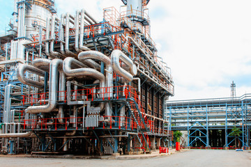 Refinery, Industry oil and gas tube plant