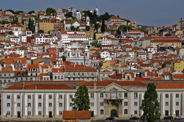 Obraz premium View from the River Tagus of the colorful hilly Lisbon, Portugal