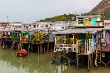 Fototapeta na wymiar stilt houses in Tai O on Lantau Island, Hongkong