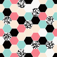 Nahtloses Muster der Bienenwabe. Bunter Hintergrund der Abstraktion mit sechseckigen Formen des Mosaiks. Vektor-Illustration.