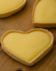 heart shape vanilla tart