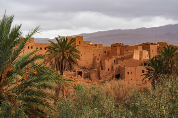 Marokko - Fahrt von Erfoud ins Dadestal - Straße der Kasbahs
