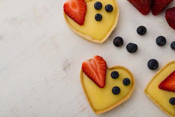 heart shape vanilla tart