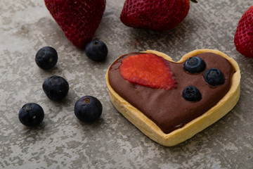 heart shape chocolate tart