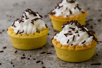mini tart with chocolate