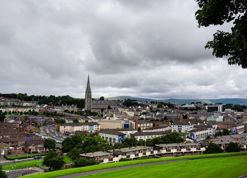 Derry in Nordirland, H&auml;user | Stadtbild