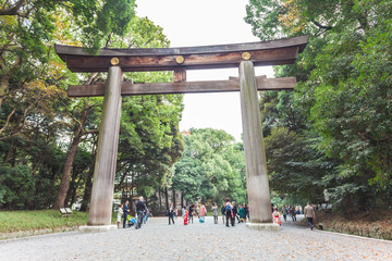 Ni-no-Torii of Meiji Shrine with tourists, Shibuya, Tokyo, Japan