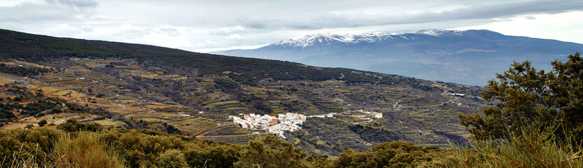 Fototapeta na wymiar Sierra Nevada village, Panorama
