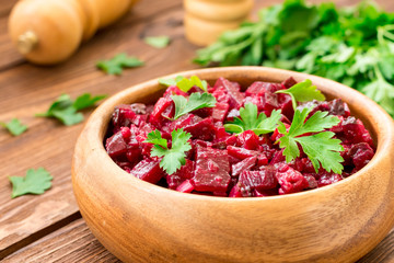 Vegan vegetable salad with beetroot