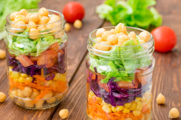 Chickpea salad with fresh vegetable