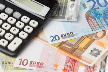 Caclulator on Euro bills