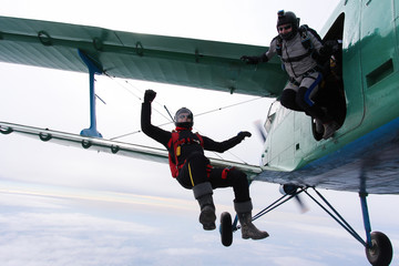 Jumping out of a biplane © Sky Antonio