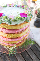 Obraz na płótnie Canvas Floral Cake