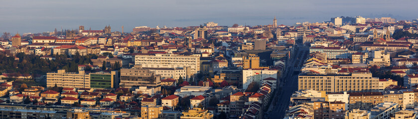 Fototapeta na wymiar Panorama of Braga at sunrise