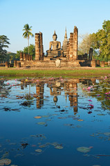 Fototapeta na wymiar Sukhothai Historical Park, World heritage site in Thailand.