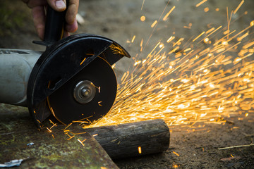 Flexes are iron. Tools and technology 