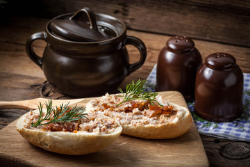 Hearty lard with greaves.