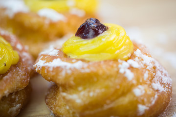 Zeppole