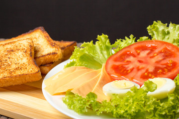 sandwich with cheese, tomato and smoked meat