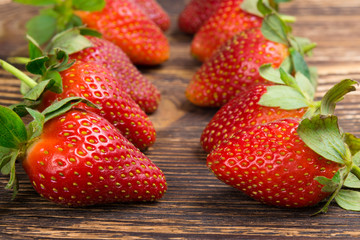 ripe strawberry series expansion on the table