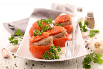 stuffed tomato with beef